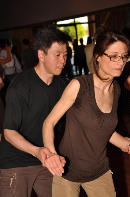 min 2010 04 18 station danse 072